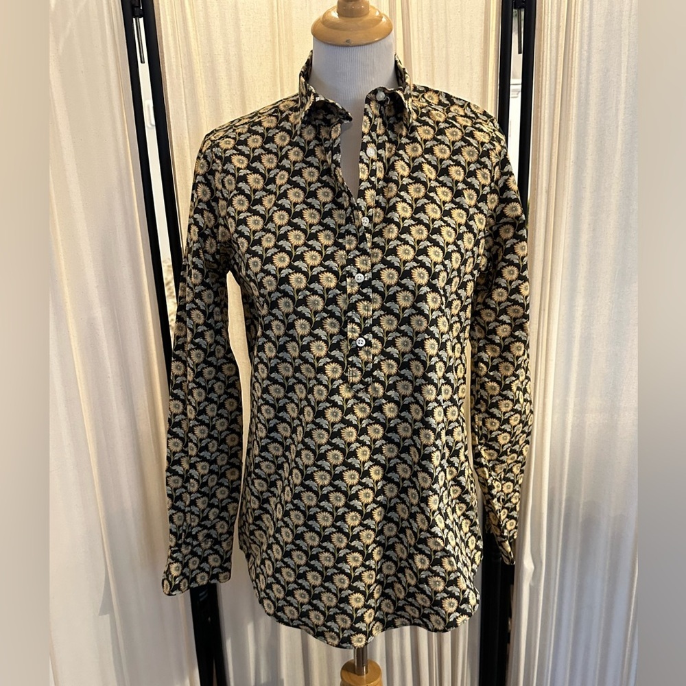Women’s Black and Gold Patterned Shirt